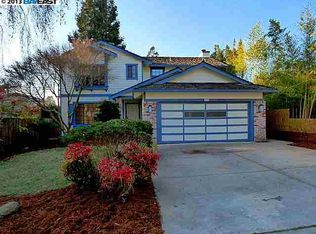 18987 Sandy Rd, Castro Valley, CA 94546