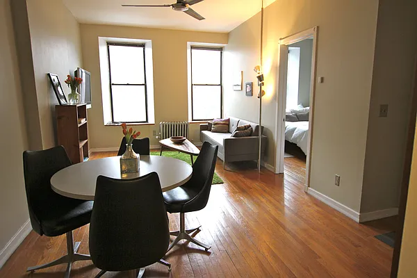 Sold by Bedford 6 Real Estate | media 10