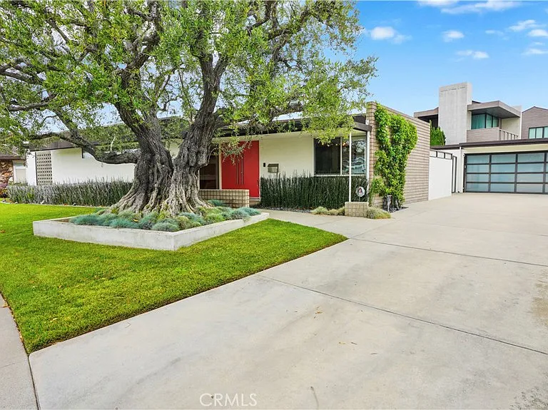 2000 Nautilus Ln — Photo 38
