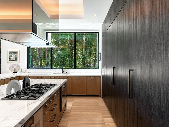 5th image of 609 E Di Lido Dr