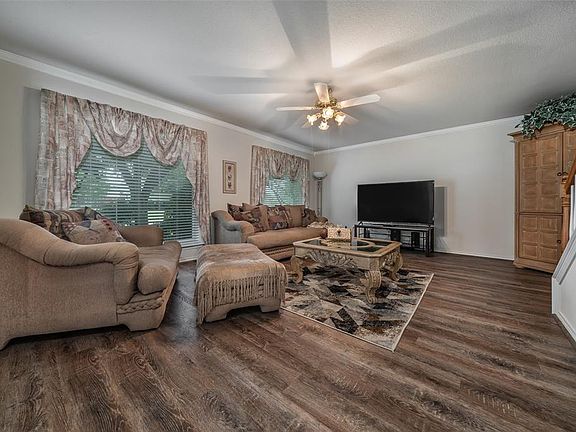 4th image of 3813 Aberdeen Ct