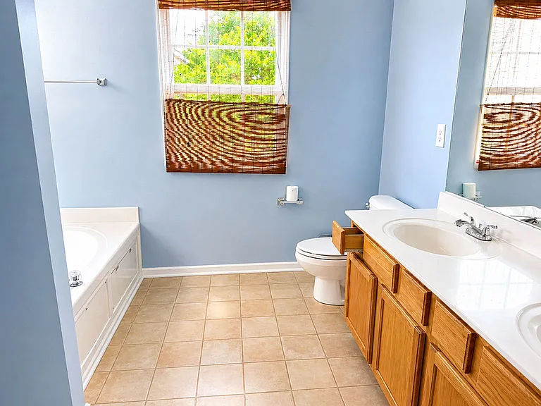12609 Hazy Valley Ct — Photo 15