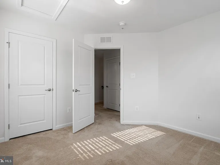6252 Alexa St — Photo 21