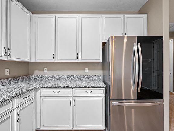 5th image of 25796 S 224th Pl