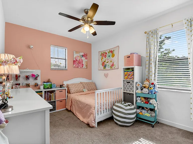 9062 Gulf Cove Dr — Photo 40