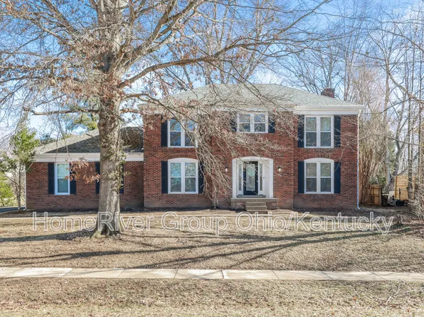 8119 Montero Dr, Prospect, KY 40059