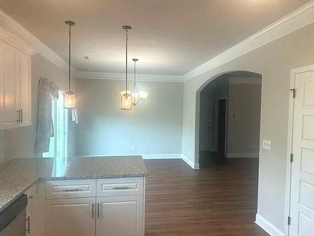 4022 Cottingham Way — Photo 3