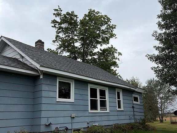 3rd image of 171 190th Avenue