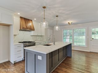 5803 Brittany Valley Rd, Louisville, KY 40222