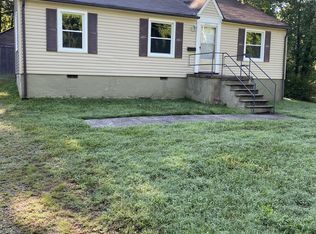 4445 Old Carver School Rd, Winston Salem, NC 27105