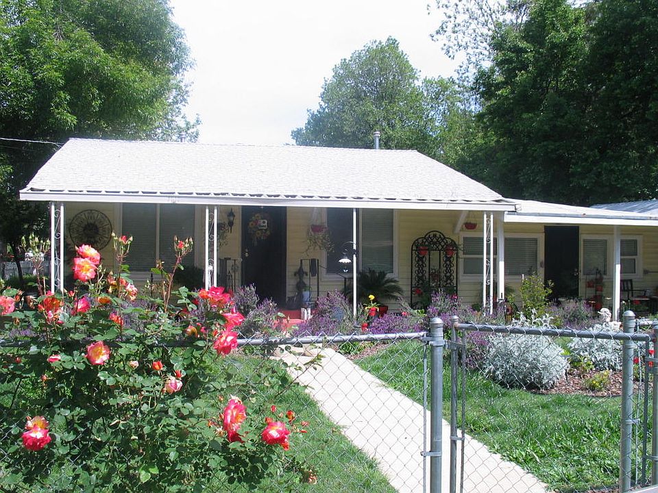 1st image of 2430 Sacramento Dr