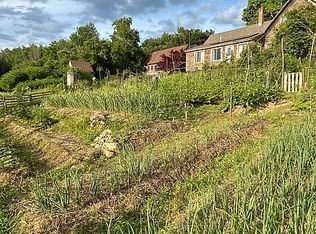 1007 Petersham Rd, Hardwick, MA 01037