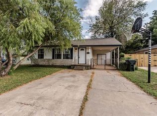 516 E Ercoupe Dr, Midwest City, OK 73110