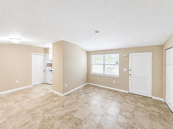 4th image of 4200 WINTHROP STREET