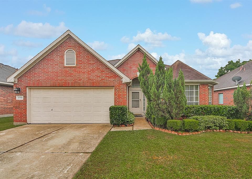 1st image of 15318 Wimberly Park Dr