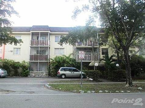 4th image of 13655 NE 10th Ave APT 209
