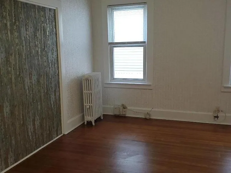 404 N 6th St #A — Photo 16