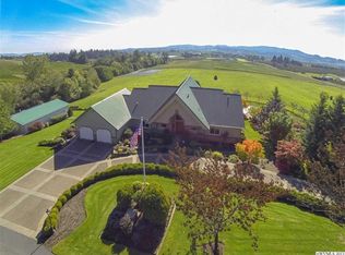 17890 NE Kings Grade, Newberg, OR 97132