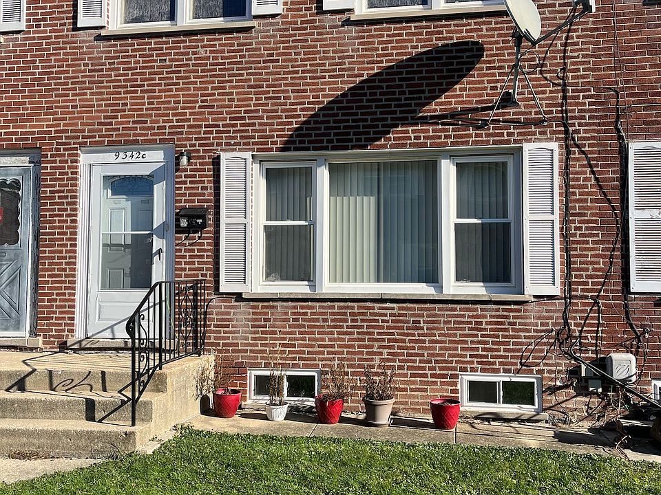 1st image of 9342 Noel Ave