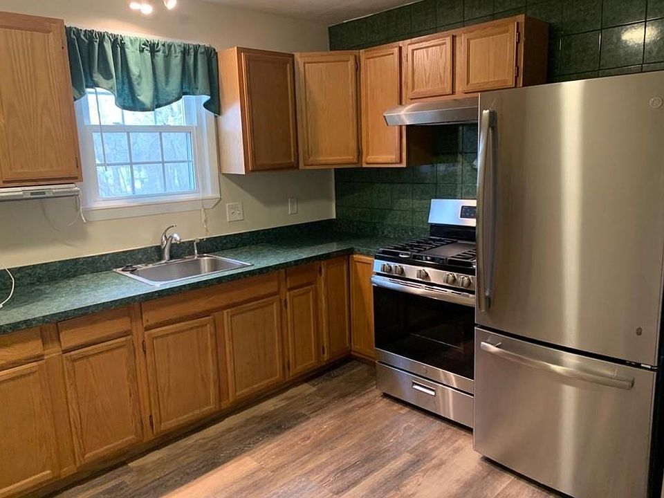 1st image of 41 Davis Ave APT 2