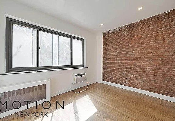 5th image of 425 E 80th St #6A