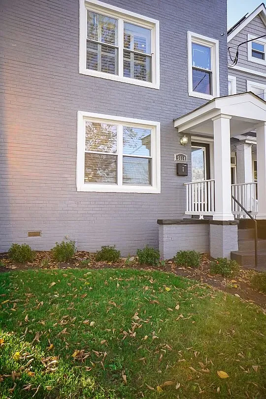 2 bed, 779 sqft, $2,900 — Photo 2