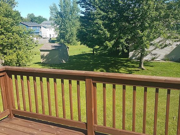 4th image of 304 Glenwood St SW