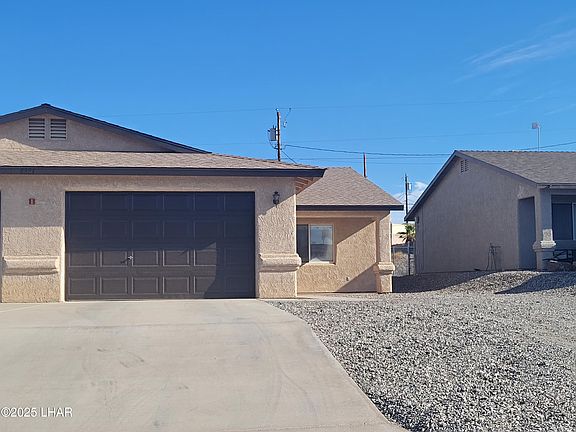 2nd image of 3221 Tomahawk Dr