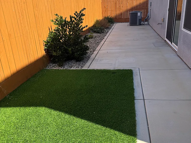 3290 La Mirada Ave — Photo 12