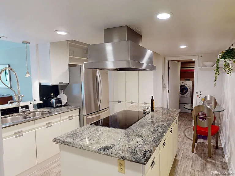 1777 Larimer St #808 — Photo 15