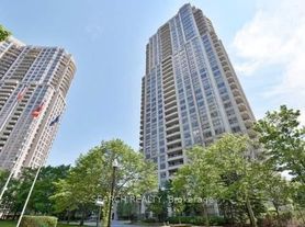 25 Kingsbridge Garden Cir
