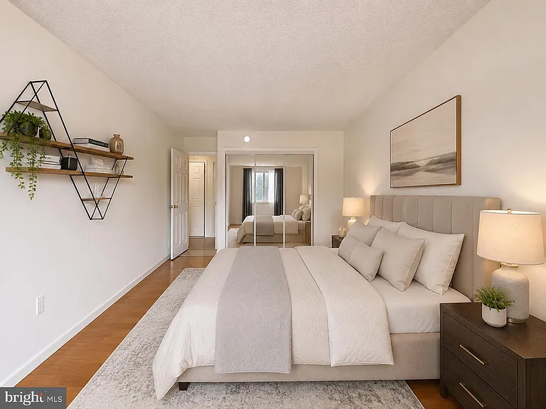 200 N Pickett St #207 — Photo 12