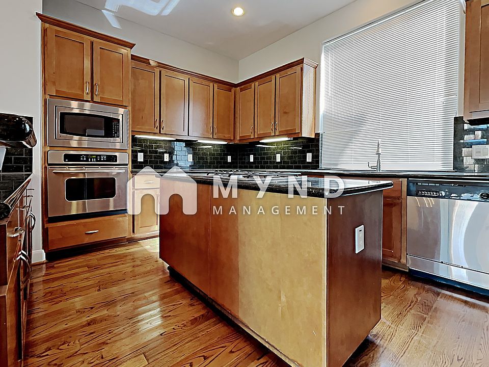 1st image of 6903 Staffordshire Blvd