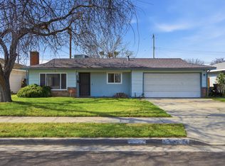 2204 Fairmont Drive, Hanford, CA 93230