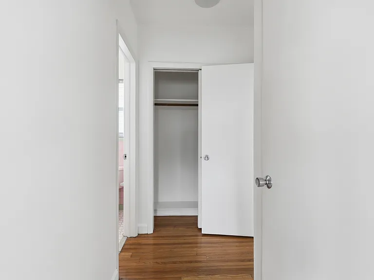 12 Sidonia Ave #3 — Photo 9