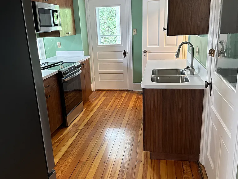 514 S Cameron St — Photo 7