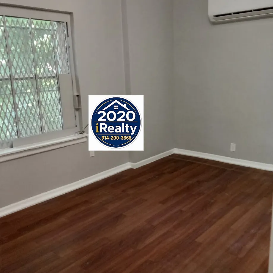 1 bed, 750 sqft, $2,400 — Photo 2