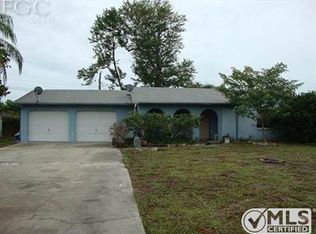 18274 Iris Rd, Fort Myers, FL 33967