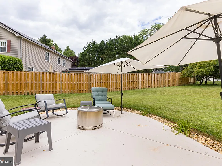15005 Narrows Ln — Photo 31