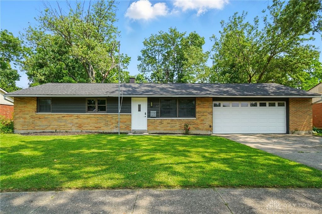 Real estate listing image