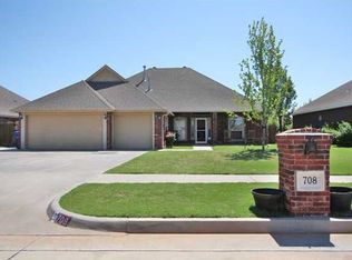 708 N Cherokee Way, Mustang, OK 73064