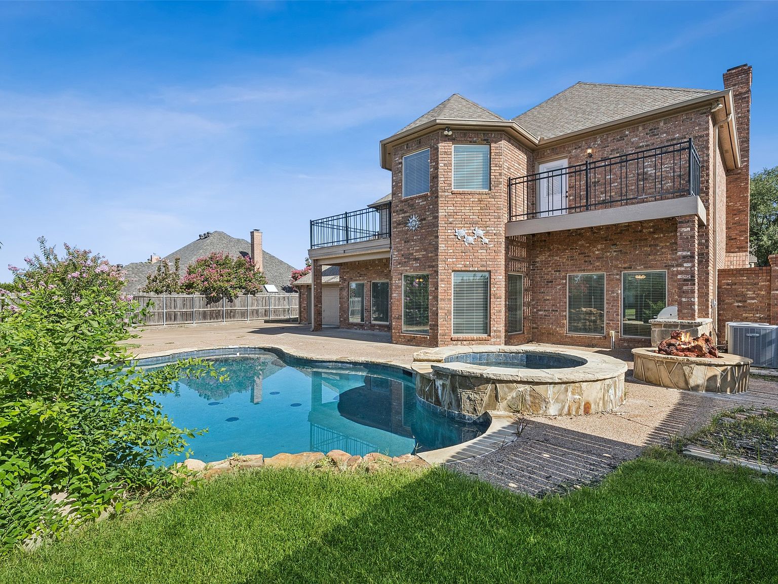 9120 Nob Hill Dr, North Richland Hills, TX 76182 | Zillow