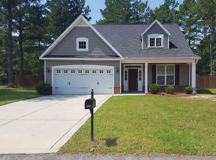 140 Sidesaddle Ct, Raeford, NC 28376