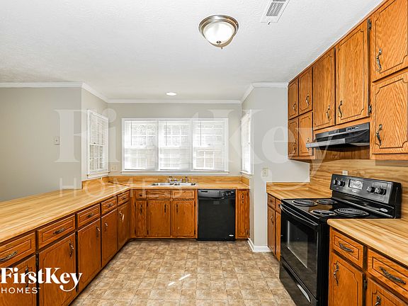 5th image of 200 Ridge Way