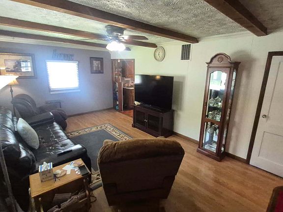 4th image of 2345 Saint Peter St