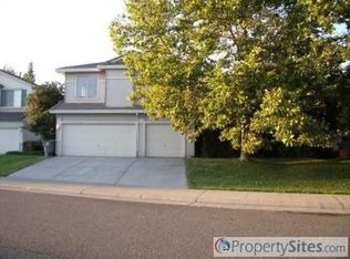 8585 Dianthus Way, Elk Grove, CA 95624