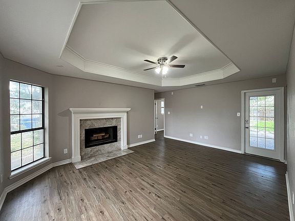 3rd image of 3917 Wirt Ave