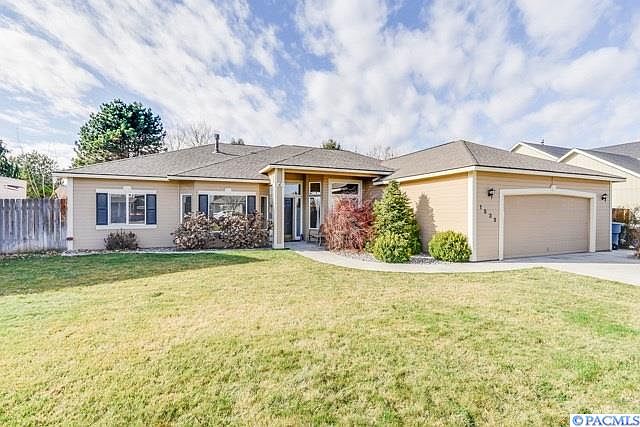 1st image of 1533 Desert Springs Ave