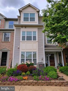 2609 S Everly Dr, Frederick, MD, 21701