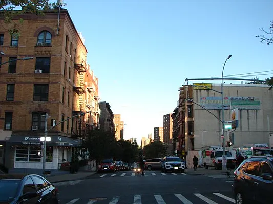 Sold by Scott Kinder, LREB | media 24